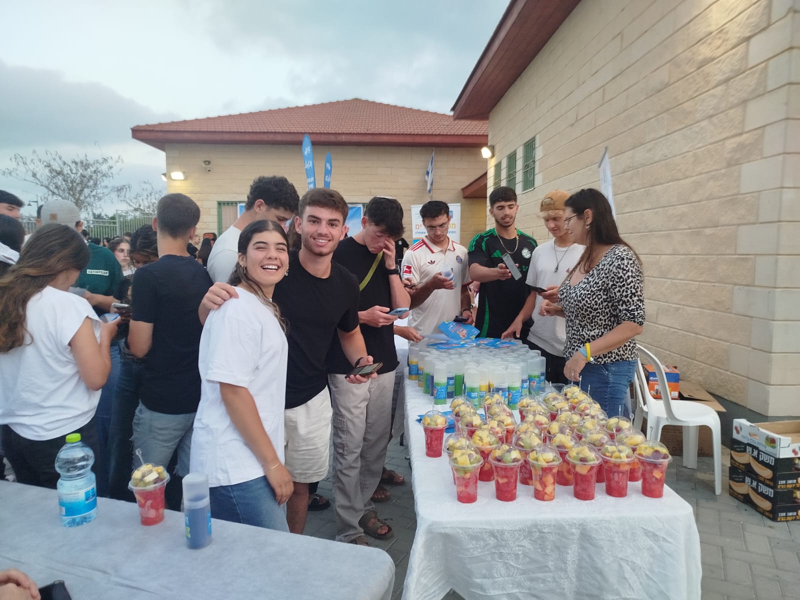 דוברות והסברה חוף אשקלון (3).jpe